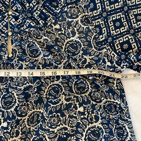 EUC  Breezy Lucky Brand Top - Picture 7 of 16